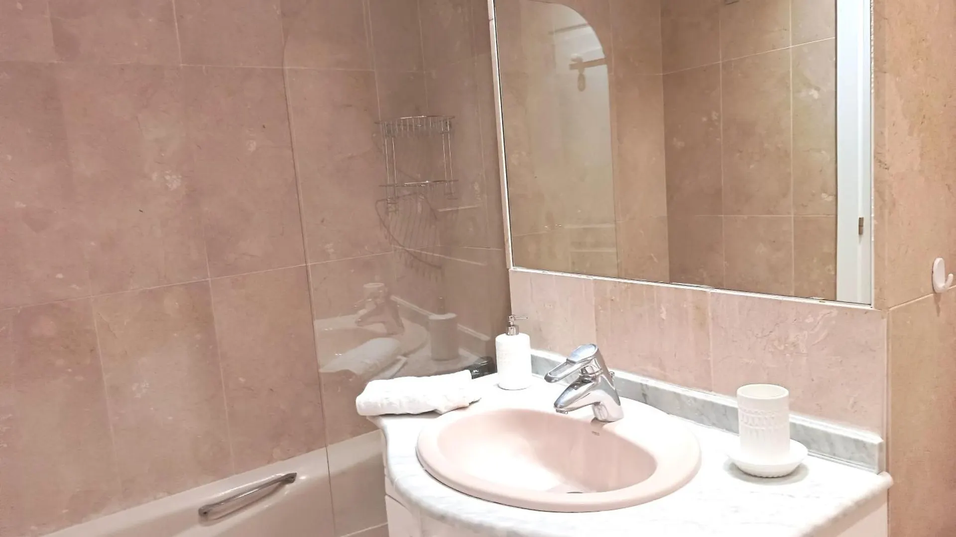 Spectacular Frontbeach Apartment Old Town La Rada Beach Estepona